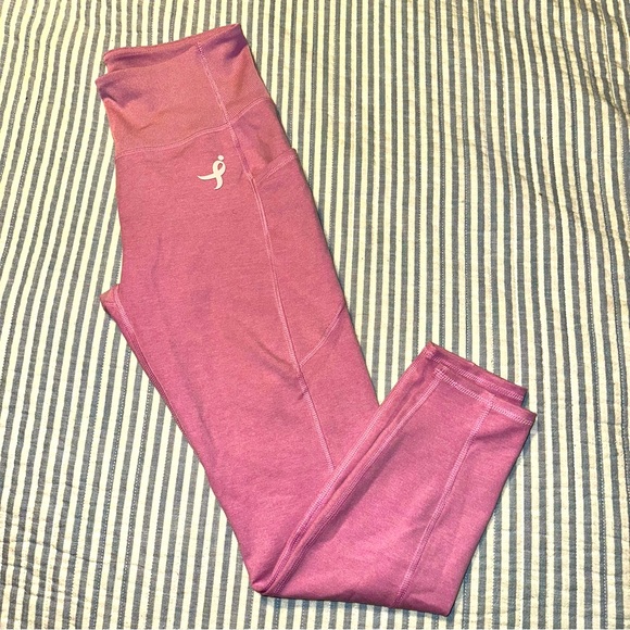 Susan G Komen By Earth Yoga Breast Cancer Awareness Leggings XL Pink EUC - Picture 1 of 9
